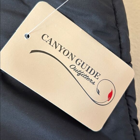 NEW Canyon Guide Outfitters Black Hooded Puffer Vest - Picture 2 of 6